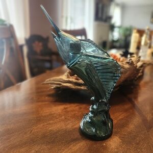 vintage Avon Marlin Trophy Wild Country aftershave decanter
